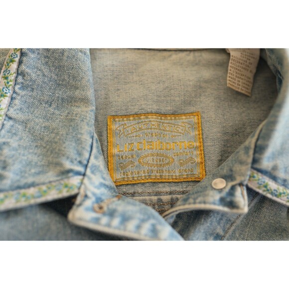 Vintage 90s Liz Claiborne Light Denim Jean Jacket Embroidered Floral Cottagecore - Picture 3 of 13